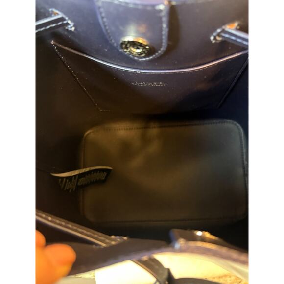 Lauren Ralph Lauren Dryden Debby Leather Drawstring Bag Ivory/ Black MSRP $398 - Picture 4 of 6